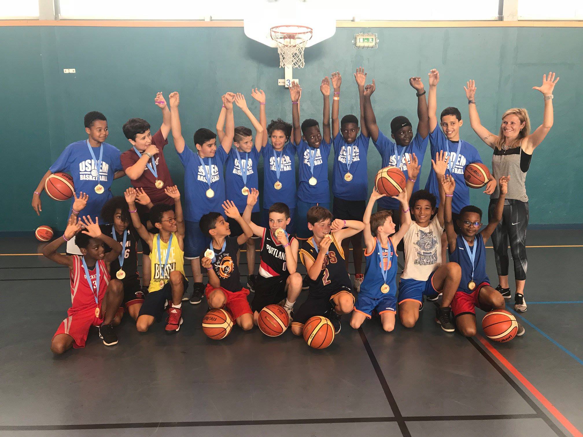 USDEM Basket