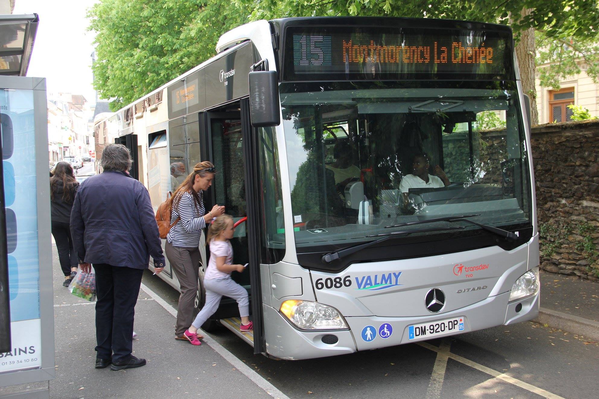 Bus