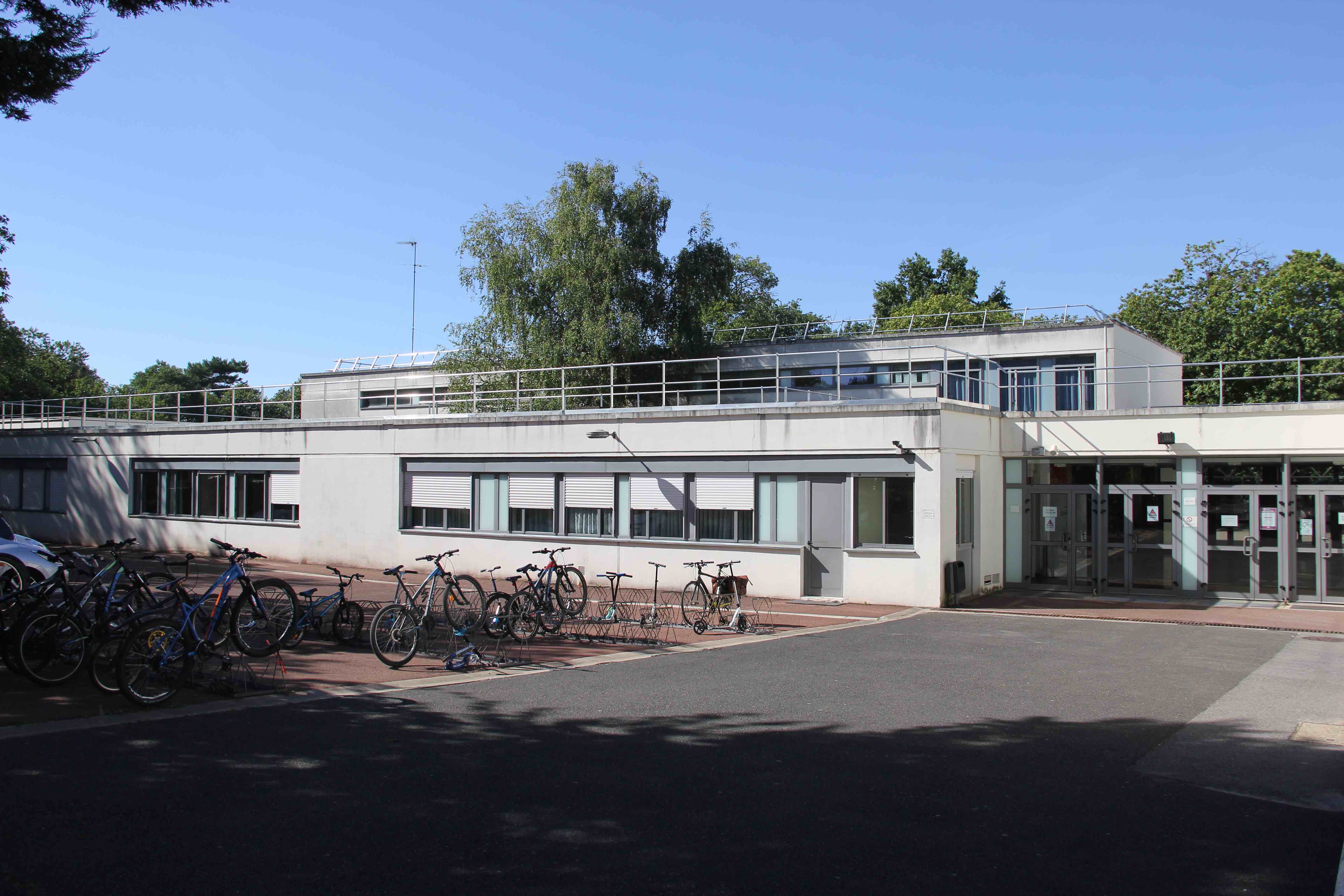 Le collège Pierre-de-Ronsard