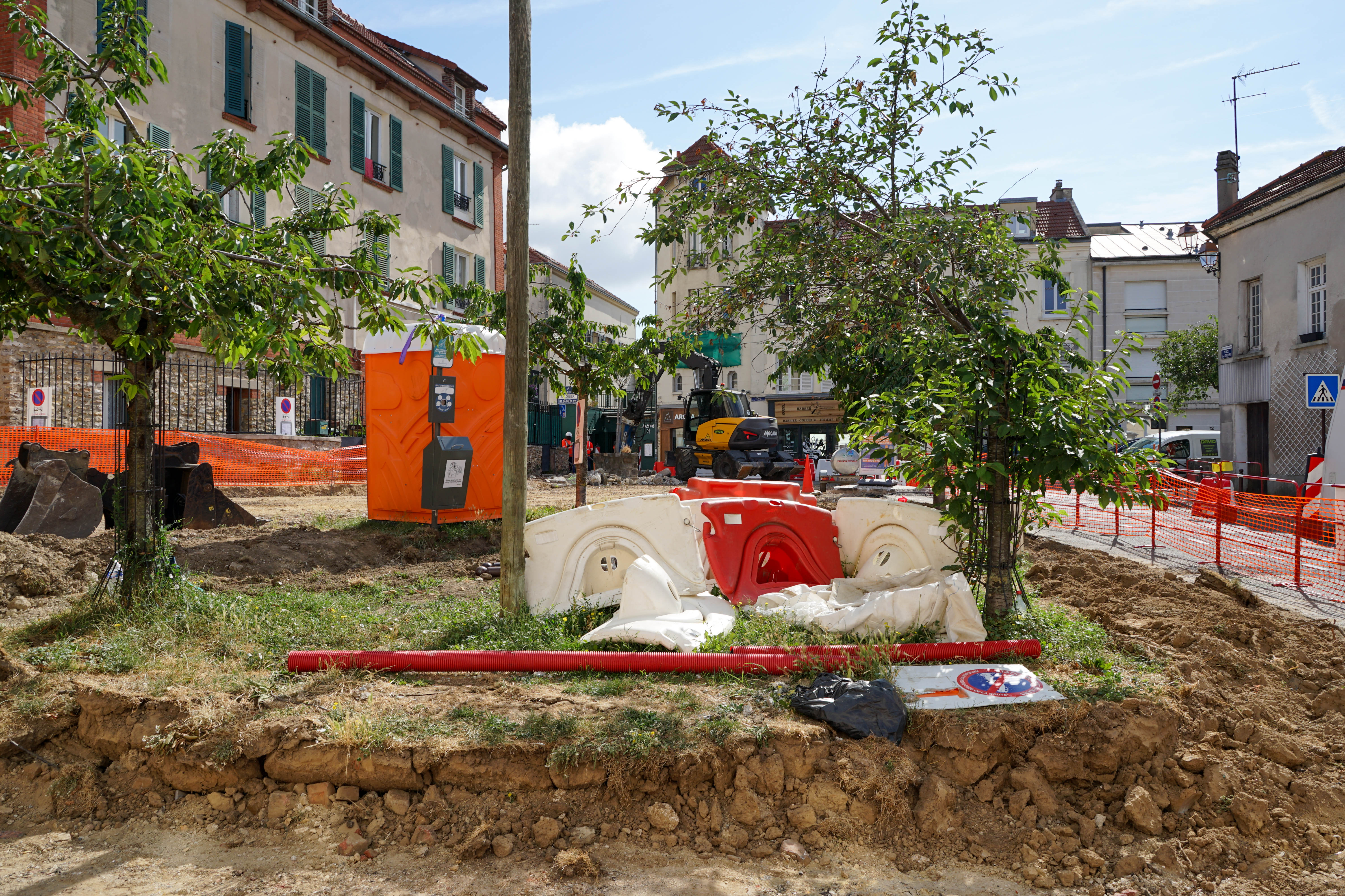 Travaux place des Cerisiers à Montmorency