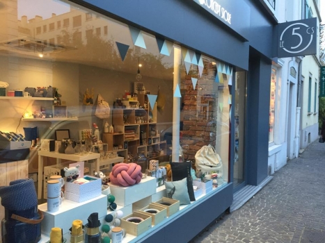 Le Cinq Concept Store Vignette