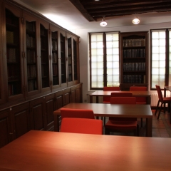Bibliothèque d'études rousseauistes