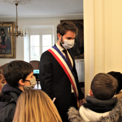 Les écoliers à la découverte de la mairie