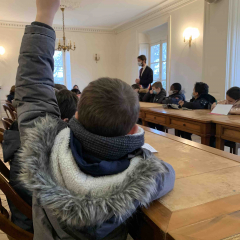 Les écoliers à la découverte de la mairie