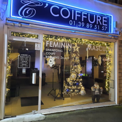 3ème prix, C'Coiffure - catégorie de la plus belle vitrine décorée