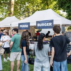 Fête de la musique dans le parc de l'Hôtel de Ville