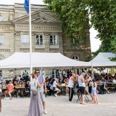 Fête de la musique dans le parc de l'Hôtel de Ville