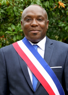 Éric SAURAY