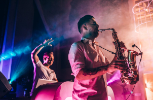 DJ et Saxo